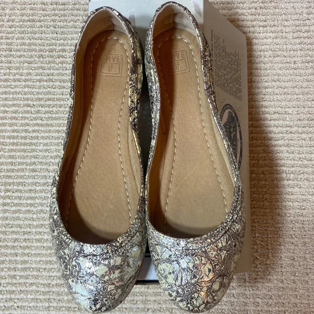 Unique Frye ballet flats - Picture 2 of 6